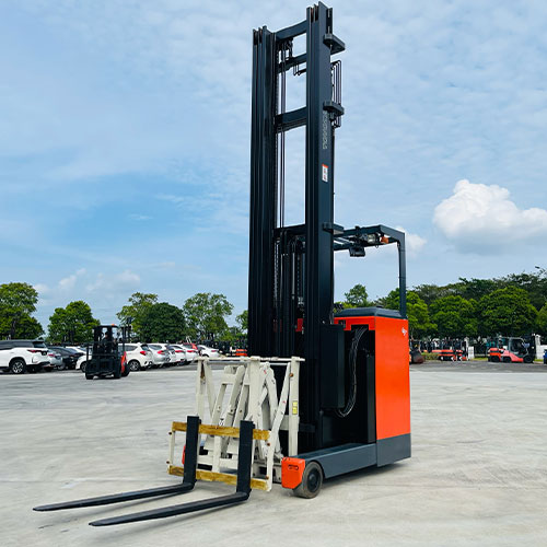 Seat On Reach Truck